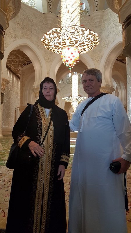 Den 10. Abú Dhabí 