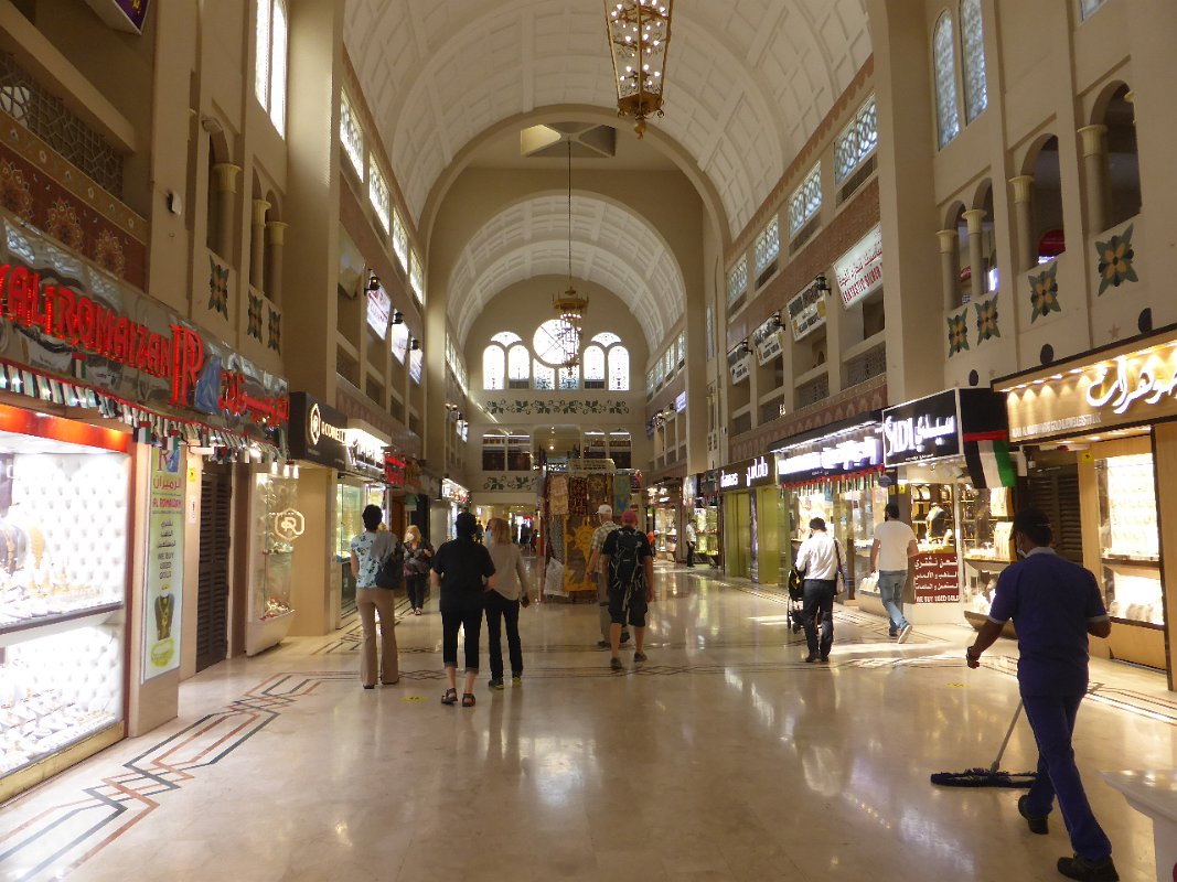 Den 8.Sharjah